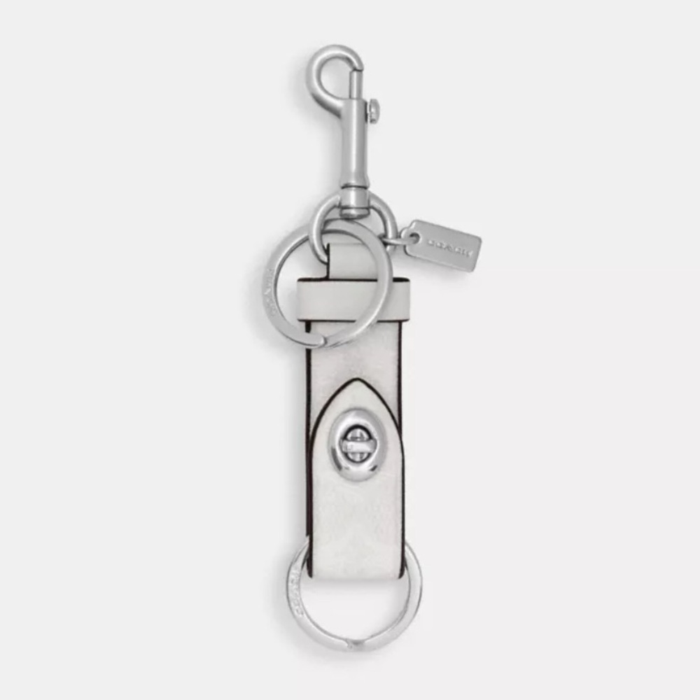 NEW! COACH Trigger Snap Bag Charm / Valet Key Fob NWT!